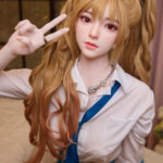 伊娃動漫真實感性愛娃娃，瘦身體型，超柔軟矽膠，163厘米（5’3英尺）。產品編號                ST-Eva