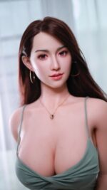 Emiko 亞洲外貌柔軟肌膚 超逼真巨乳大屁股性愛娃娃 165 cm (矽膠頭 + TPE身體)產品編號                JY-Emiko